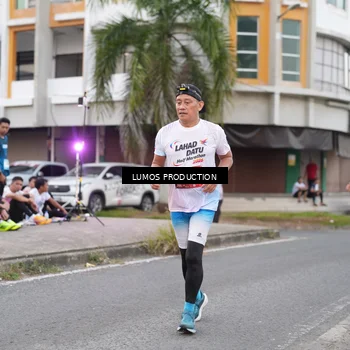 Runner Photo 7995520