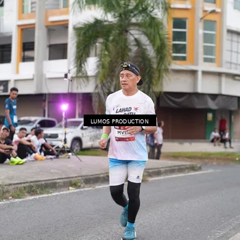 Runner Photo 7995521