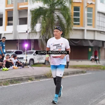 Runner Photo 7995528