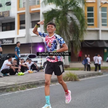Runner Photo 7995552