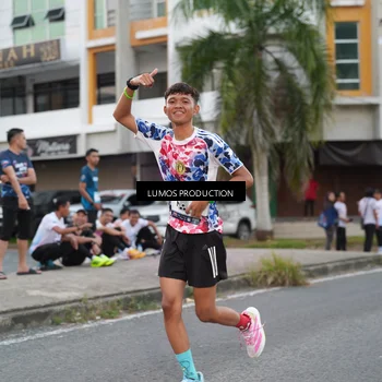 Runner Photo 7995553