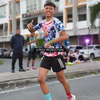 Runner Photo 7995569