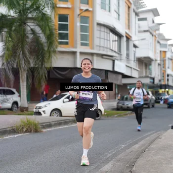 Runner Photo 7995575