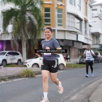 Runner Photo 7995581