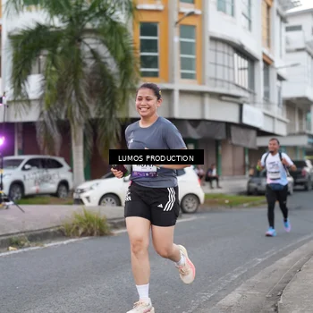 Runner Photo 7995584