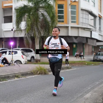 Runner Photo 7995597