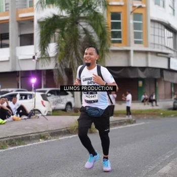 Runner Photo 7995602