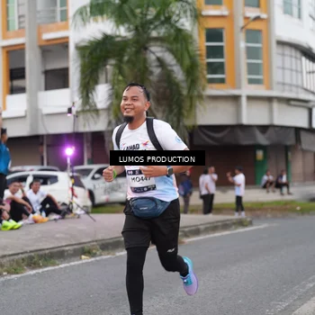 Runner Photo 7995606
