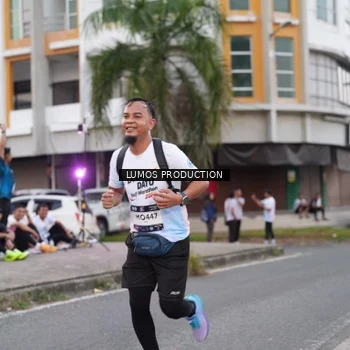 Runner Photo 7995608