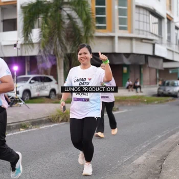 Runner Photo 7995668
