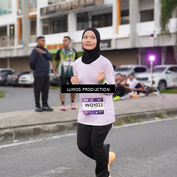 Runner Photo 7995680
