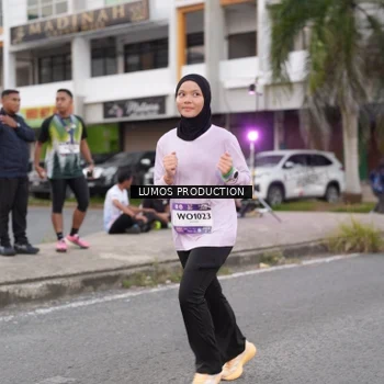 Runner Photo 7995682