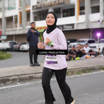 Runner Photo 7995686