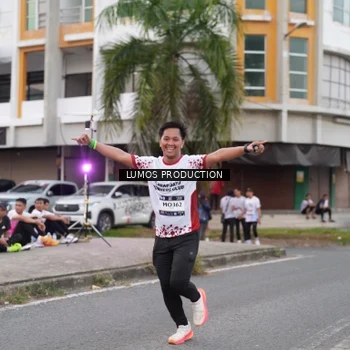 Runner Photo 7995719