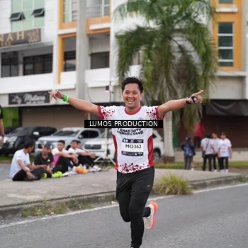 Runner Photo 7995721
