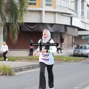 Runner Photo 7995748