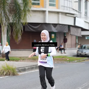 Runner Photo 7995753