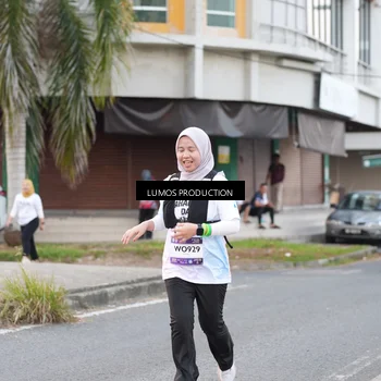 Runner Photo 7995754
