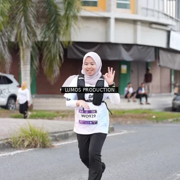 Runner Photo 7995765