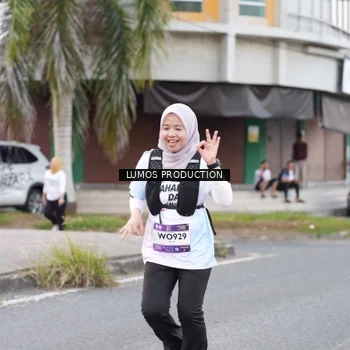 Runner Photo 7995766