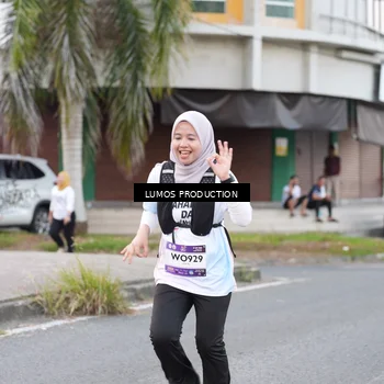 Runner Photo 7995767