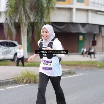 Runner Photo 7995768