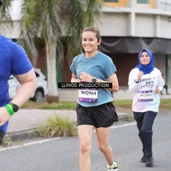 Runner Photo 7995786