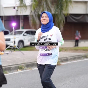 Runner Photo 7995789