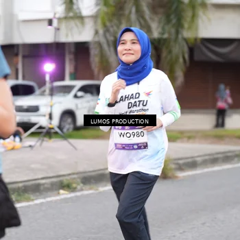 Runner Photo 7995791