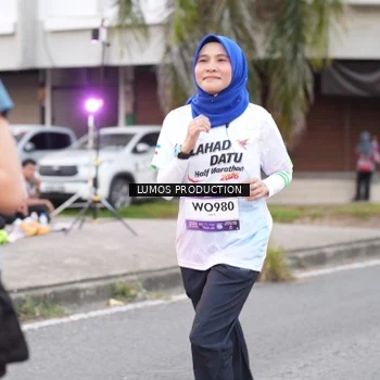 Runner Photo 7995797