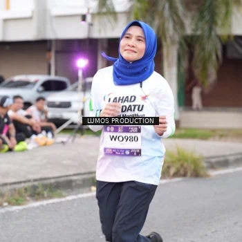 Runner Photo 7995798