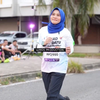 Runner Photo 7995799