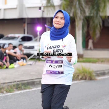Runner Photo 7995800