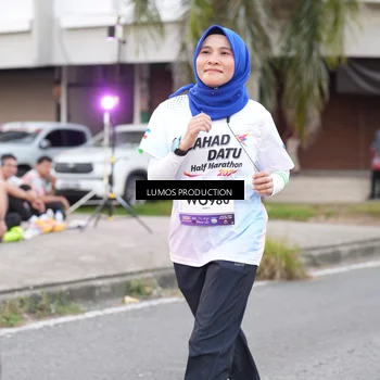 Runner Photo 7995802