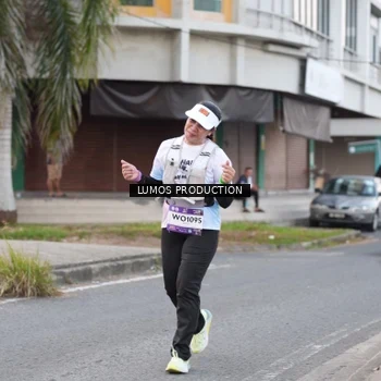 Runner Photo 7995806