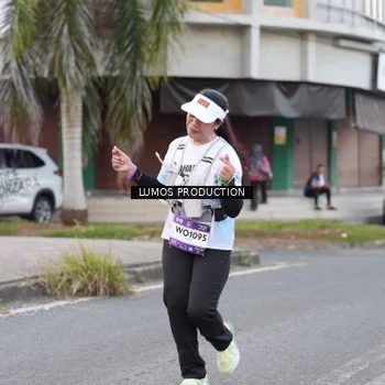 Runner Photo 7995821