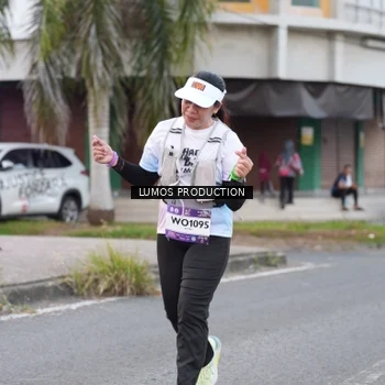 Runner Photo 7995826