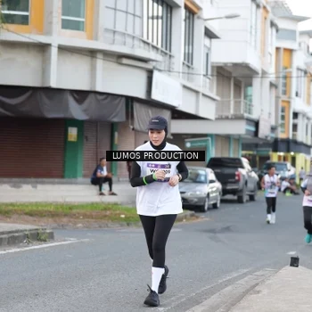 Runner Photo 7995834