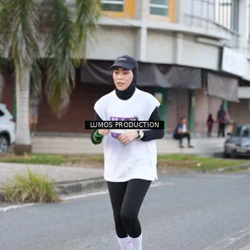 Runner Photo 7995850