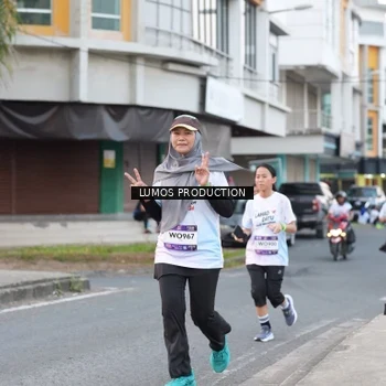 Runner Photo 7995863