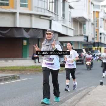 Runner Photo 7995869