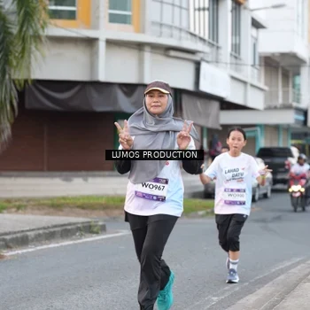 Runner Photo 7995874