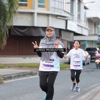 Runner Photo 7995877