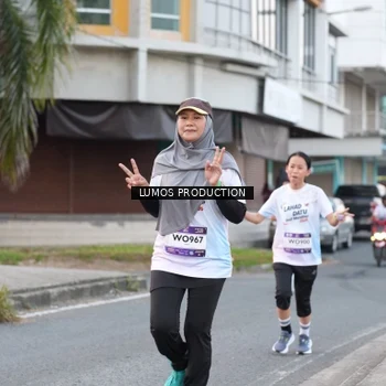 Runner Photo 7995878
