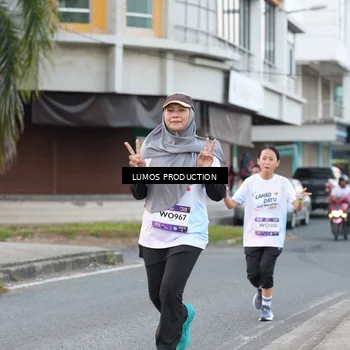 Runner Photo 7995886