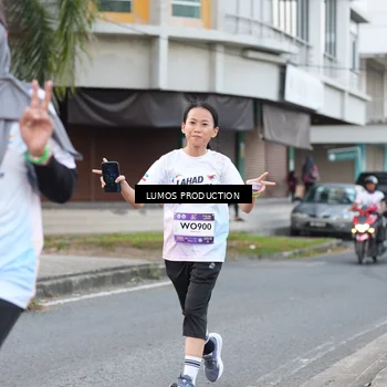 Runner Photo 7995888