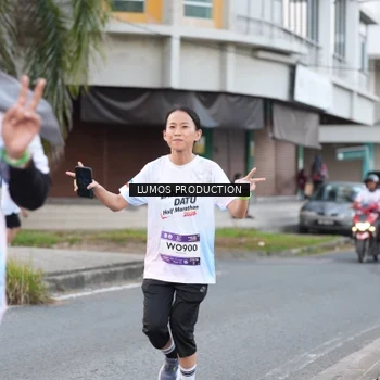 Runner Photo 7995890