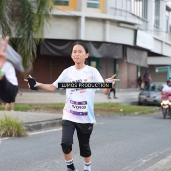 Runner Photo 7995891
