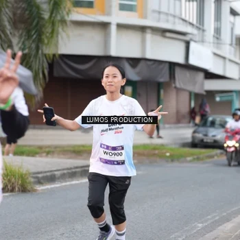 Runner Photo 7995892