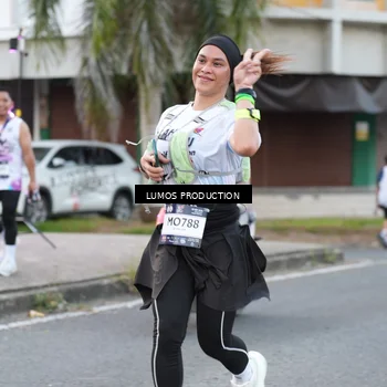 Runner Photo 7995923